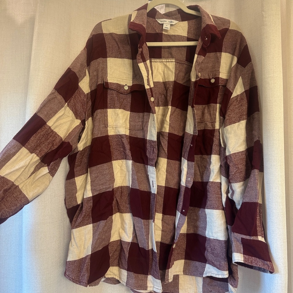 Old Navy The Boyfriend Shirt 
Beige and Burgundy
Flannel